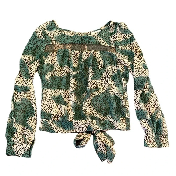 Blu Pepper Tops - Blu Pepper Animal Print Long Sleeve Blouse | Women's S